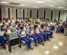 Alunos visitam Porto .  -  Paranaguá, 14/03/2019  -  Foto:Claudio Neves/ Divulgação APPA