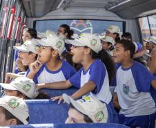 Alunos visitam Porto .  -  Paranaguá, 14/03/2019  -  Foto:Claudio Neves/ Divulgação APPA