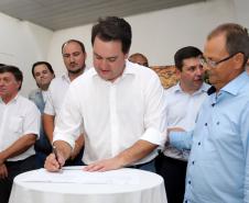 Governador Carlos Massa Ratinho Junior visita a Expo Umuarama e anuncia recursos para investimentos em infraestrutura e melhoria urbana no município. -  Umuarama, 15/03/2019  -  Foto: José Fernando Ogura/ANPr