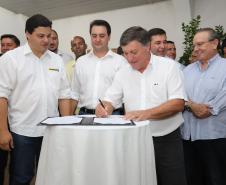 Governador Carlos Massa Ratinho Junior visita a Expo Umuarama e anuncia recursos para investimentos em infraestrutura e melhoria urbana no município. -  Umuarama, 15/03/2019  -  Foto: José Fernando Ogura/ANPr