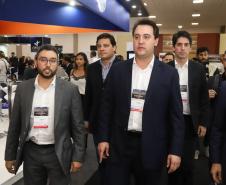 O governador Carlos Massa Ratinho Júnior esteve nesta terça-feira (19) na Intermodal South America 2019, maior feira do setor de logística e comércio exterior da América Latina, onde o Estado está presente com um estande dos Portos do Paraná.  -  São Paulo, 19/03/2019  -  Foto: Rodrigo Félix Leal/ANPr