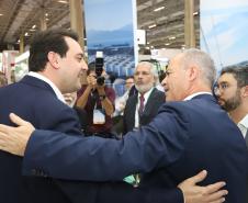 O governador Carlos Massa Ratinho Júnior esteve nesta terça-feira (19) na Intermodal South America 2019, maior feira do setor de logística e comércio exterior da América Latina, onde o Estado está presente com um estande dos Portos do Paraná.  -  São Paulo, 19/03/2019  -  Foto: Rodrigo Félix Leal/ANPr