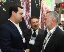 O governador Carlos Massa Ratinho Júnior esteve nesta terça-feira (19) na Intermodal South America 2019, maior feira do setor de logística e comércio exterior da América Latina, onde o Estado está presente com um estande dos Portos do Paraná.  -  São Paulo, 19/03/2019  -  Foto: Rodrigo Félix Leal/ANPr