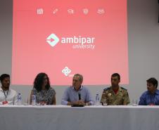 A equipe da Diretoria de Meio Ambiente da Administração dos Portos do Paraná participa, no Porto de Itajaí, em Santa Catarina, do 25º Cooperaportos. O evento termina hoje (22/03), e os profissionais voltam ao Estado com a proposta de que o Porto de Paranaguá sedie a próxima edição do evento, por ser referência nacional em gestão ambiental portuária. Na foto,  representante da Gerência de Meio Ambiente e Sustentabilidade da Antaq, Maria Luiza Gusmão.  -  Foto: Paulo Pereira/ Grupo Ambipar