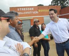 Governador Carlos Massa Ratinho Junior autoriza o início das obras de pavimentação de 9 quilômetros da estrada do Socavão, em Castro. Foto: Jaelson Lucas/ANPr