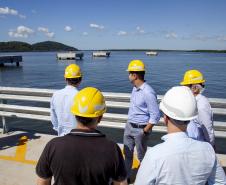 O planejamento futuro para a infraestrutura do Litoral do Estado e o crescimento dos Portos do Paraná foram discutidos nesta quinta-feira (18), durante visita do o vice-governador, Darci Piana, e secretário-chefe da Casa Civil, Guto Silva, ao Porto de Paranaguá. Foto: Claudio Neves/APPA