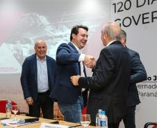 O governador Carlos Massa Ratinho Junior participa de reunião com associados do Sinduscon-PR.   Curitiba, 07/05/2019 -  Foto: Geraldo Bubniak/ANPr