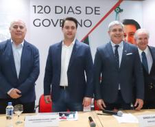 O governador Carlos Massa Ratinho Junior participa de reunião com associados do Sinduscon-PR nesta terça-feira (7) apresentando um balanço dos 120 dias de gestão do Estado. Curitiba, 07/05/2019 - Foto: Rodrigo Felix Leal/ANPr