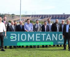 Governador carlos Massa Ratinho Junior durante encontro com o diretor - geral brasileiro da Itaipu Binacional, general Joaquin Silva e Luna  -  Foz do Iguaçu, 12/06/2019  -  Foto: Rodrigo Félix Leal/ANPr
