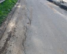 O Departamento de Estradas de Rodagem do Paraná (DER/PR) alerta que a PR-340 continua totalmente interditada no trecho que vai do entroncamento com a BR-153 até o trevo da PR-160, entre os municípios de Tibagi e Telêmaco Borba, na região dos Campos Gerais.  Foto: Divulgação DER
