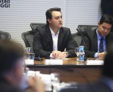 Governador Carlos Massa Ratinho Junior coordena reunião com a equipe de governo.  -  Curitiba, 25/06/2019  -  Foto: Jaelson Lucas/ANPr