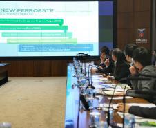 O governador Carlos Massa Ratinho Junior e técnicos da Secretaria de Infraestrutura e Logística apresentaram nesta quarta-feira (7) ao grupo China Merchants projetos ferroviários de curto, médio e longo prazos no Paraná