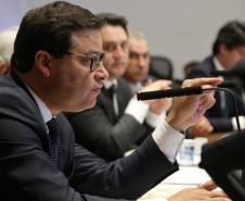O governador Carlos Massa Ratinho Junior e técnicos da Secretaria de Infraestrutura e Logística apresentaram nesta quarta-feira (7) ao grupo China Merchants projetos ferroviários de curto, médio e longo prazos no Paraná
