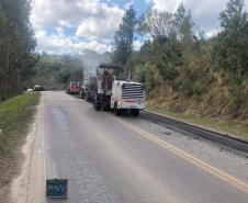 Três rodovias da Região Metropolitana de Curitiba, próximas a Santa Catarina, estão sendo recuperadas pelo Departamento de Estradas de Rodagem do Paraná (DER/PR)