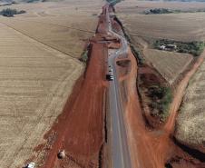 O Governo do Estado está investindo R$ 74,4 milhões em obras de rodovias da região Noroeste. Estão em andamento a duplicação da PR-323, de Paiçandu até Doutor Camargo, e a construção de uma ciclovia no município de Terra Boa, na PR-082. As obras são executadas pelo Departamento de Estradas de Rodagem do Paraná (DER-PR). Foto: Divulgação/DER