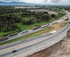O governador Carlos Massa Ratinho Júnior inaugura nesta quinta-feira (10) , o viaduto da BR-277 e as obras de ampliação do Terminal de Contêineres de Paranaguá (TCP).Paranaguá, 09/10/2019 -  Foto: Geraldo Bubniak/AEN