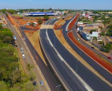 As obras de adequação do cruzamento entre a BR-277 e a Avenida Costa e Silva, em Foz do Iguaçu, que incluem a construção de um novo viaduto, estão quase concluídas. Prevista para ser finalizada em abril de 2020, a obra deve ser entregue nas próximas semanas.Foto: Divulgação/SEIL