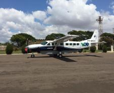 O polo moveleiro de Arapongas, principal do Paraná e um dos mais importantes do País, deverá alavancar ainda mais negócios com a nova linha aérea ligando o município a Curitiba e facilitando o acesso a grandes centros nacionais. A linha começou a operar nesta quarta-feira (23) e faz parte do programa Voe Paraná, criado pelo Governo do Estado para ampliar a malha aeroviária. Foto: Prefeitura de Arapongas