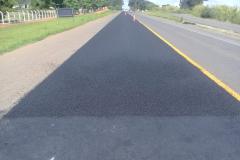 PR-092, entre Jaguariaíva, passando por Arapoti, ambas nos Campos Gerais, até Wenceslau Braz, no Norte Pioneiro, passa por serviços de remendos e de microrrevestimento asfáltico.