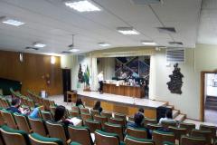 Sessão de abertura de propostas no auditório do DER/PR
