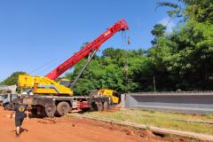 Lançamento de vigas do viaduto de Iporã