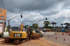 Obras do novo viaduto do Bradesco, em São José dos Pinhais