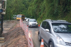 Km 7 - Operação pare-e-siga em andamento