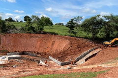 Recuperação de aterro na PR-492 em Tamboara