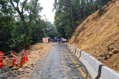 Serviços na Estrada da Graciosa nesta segunda-feira (13)