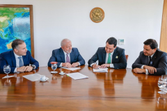 Delegação de rodovias estaduais ao governo federal