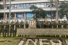 Formação do curso de agentes de trânsito do DER/PR