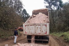 Cascalhamento da PR-090 em Campo Largo