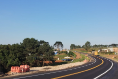 PR-151 em Jaguariaíva com nova pavimentação e sinalização horizontal