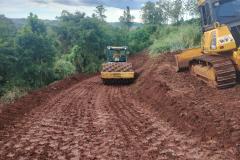 PR-445 caminho de obra para realização dos serviços