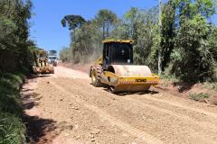 PR-521 entre Balsa Nova e Mariental - serviços de conservação