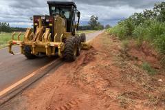 PR-218 desconfinamento lateral de bordo entre Santa Cruz do Monte Castelo e Querência do Norte