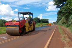 PR-439 conservação do pavimento entre Ribeirão do Pinhal e Santo Antônio da Platina