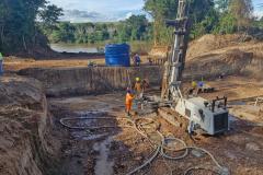 PR-498 nova ponte sobre o Rio Ivaí entre São Carlos do Ivaí e Japurá - fundação nas margens