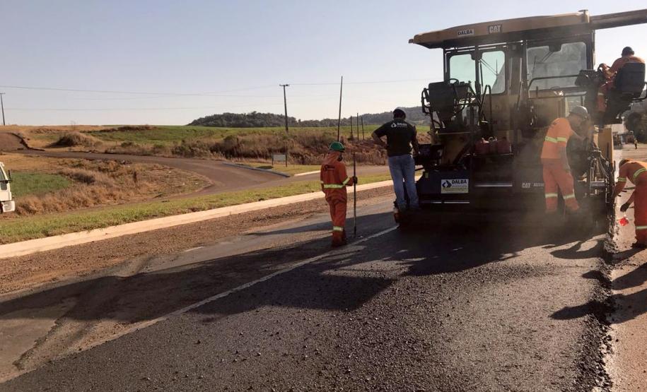 Serviços recuperam a PR-280 na divisa com Santa Catarina