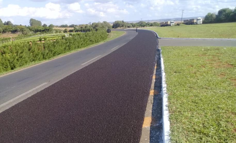 PR-092, entre Jaguariaíva, passando por Arapoti, ambas nos Campos Gerais, até Wenceslau Braz, no Norte Pioneiro, passa por serviços de remendos e de microrrevestimento asfáltico.