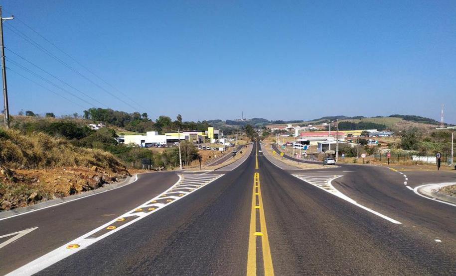 Execução de vias marginais na PR-180 em Francisco Beltrão