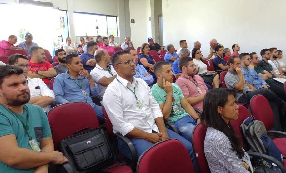Audiência pública realizada no auditório da Câmara de Vereadores de Doutor Camargo