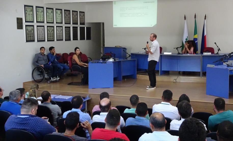 Audiência pública realizada no auditório da Câmara de Vereadores de Doutor Camargo