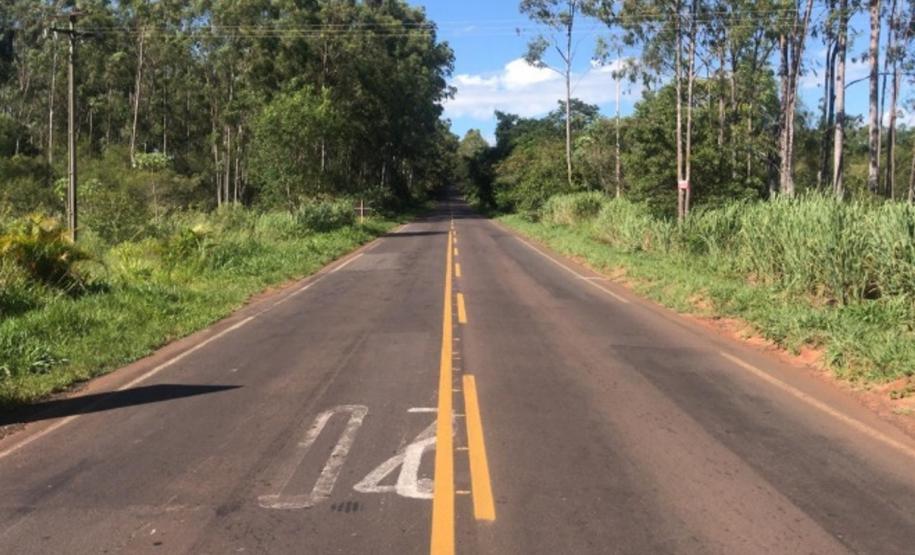 Serviços de microrrevestimento na PR-182, foto Antes