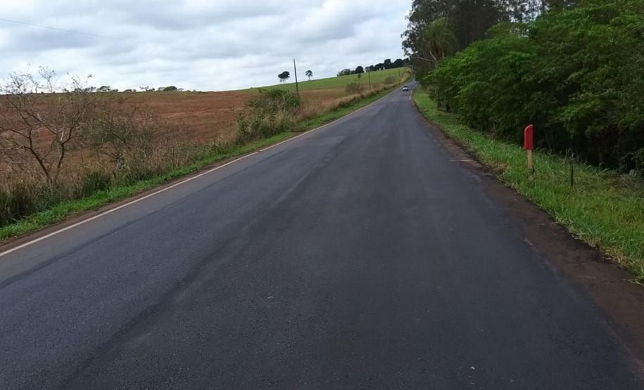 Serviços de sinalização provisória na PR-182, foto Antes