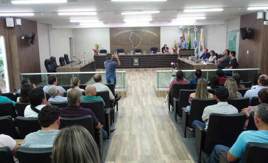 Audiência pública sobre a pavimentação da PR-160 em Reserva