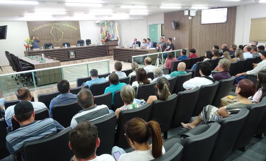 Audiência pública sobre a pavimentação da PR-160 em Reserva