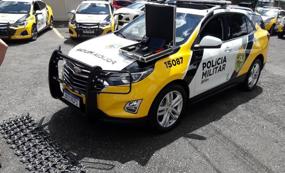 Veículos da marca Chevrolet, caracterizados de fábrica e equipados com blindagem, tablet, impressora, bafômetro, bloqueador de fugas e internet.