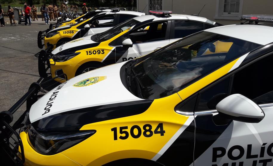 Veículos da marca Chevrolet, caracterizados de fábrica e equipados com blindagem, tablet, impressora, bafômetro, bloqueador de fugas e internet.