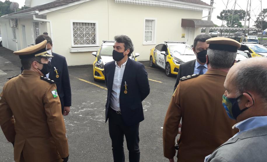 Entrega  de medalhas de Mérito Rodoviário